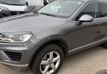 VW Touareg 358.000 km 9.600 &euro; Maintal 63477