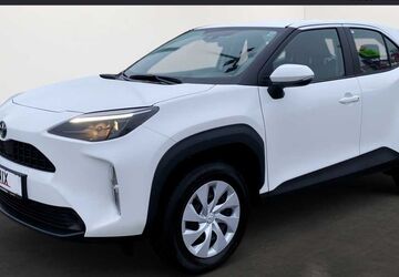 Toyota Yaris Cross 19.979 km 22.990 &euro; Eschborn 65760