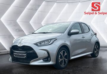 Toyota Yaris 1.800 km 26.890 &euro; Nidderau 61130