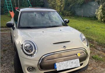 Mini Cooper SE 67.000 km 17.100 &euro; Großostheim 63762