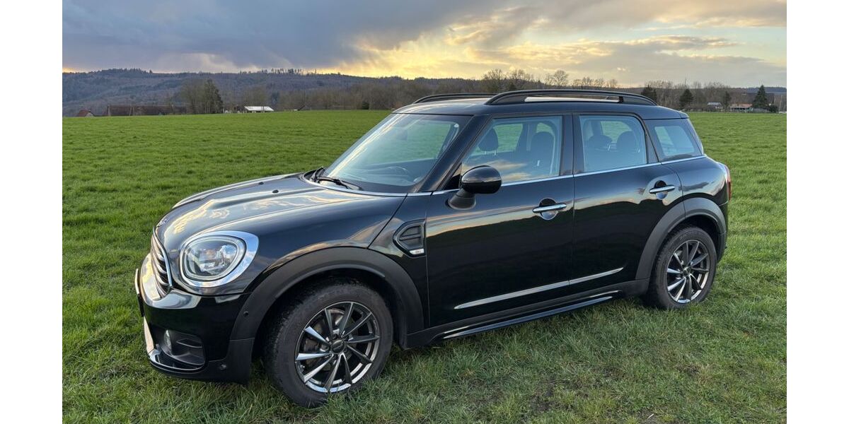 Mini One Countryman 58.500 km 16.899 &euro; Büdingen 63654