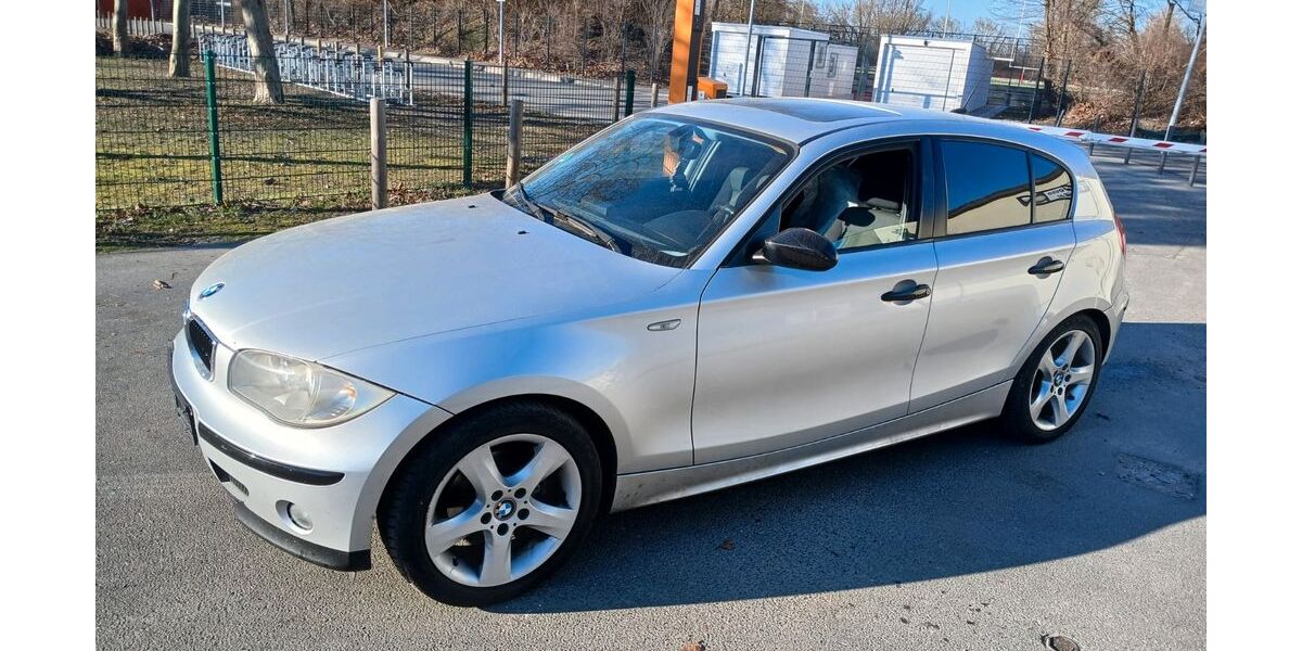 BMW 118 250.000 km 1.650 &euro; Frankfurt 60313