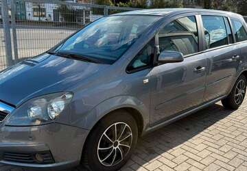 Opel Zafira 234.000 km 2.300 &euro; Rödermark 63322