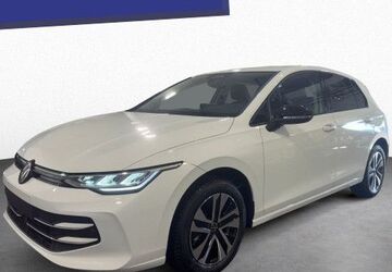 VW Golf 9.000 km 33.989 &euro; Offenbach am Main 63071