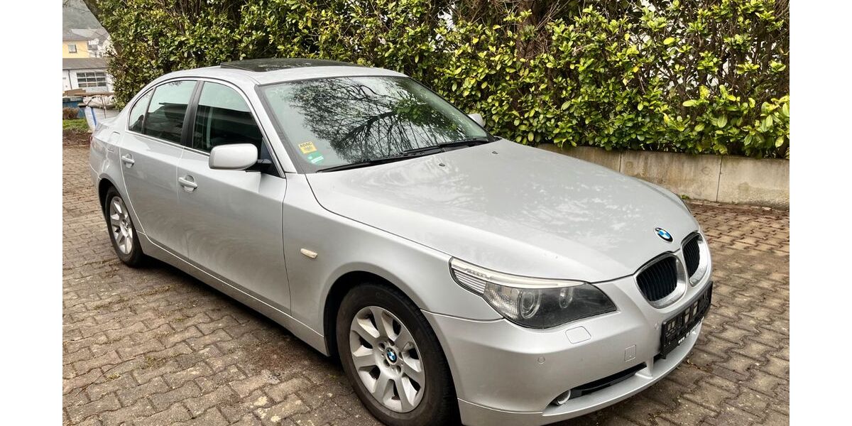 BMW 525 159.000 km 5.999 &euro; Frankfurt 65933