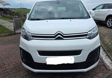 Citroen SpaceTourer 145.200 km 21.950 &euro; Büdingen 63654