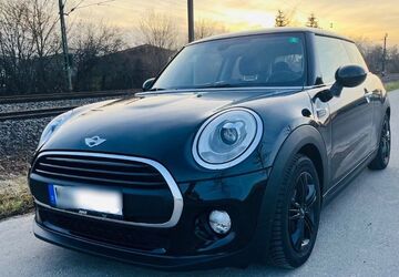 Mini ONE 71.000 km 12.400 &euro; Frankfurt am Main 60488