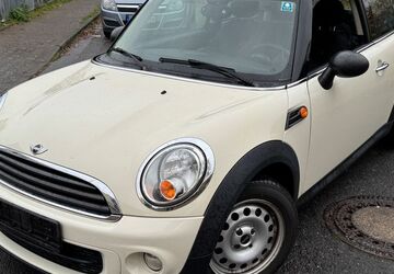 Mini ONE 217.500 km 4.499 &euro; Frankfurt am Main 65933