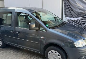 VW Caddy 194.569 km 6.900 &euro; Frankfurt am Main 60486