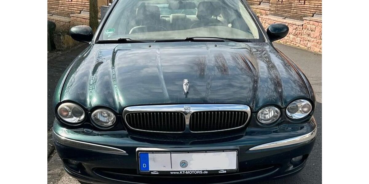 Jaguar X-Type 157.000 km 1.900 &euro; Dieburg 64807