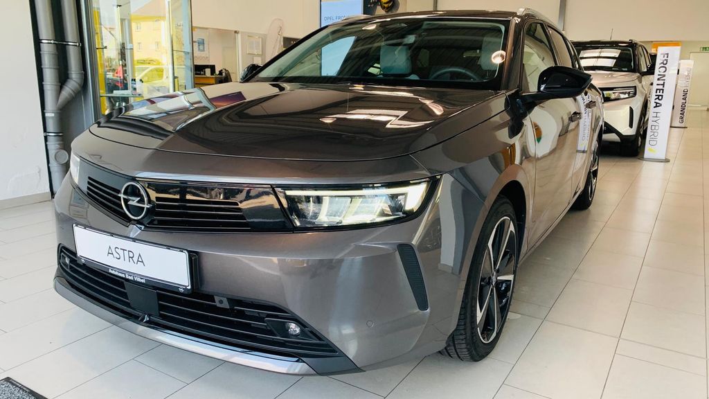 Opel Astra 25.600 km 19.490 &euro; Bad Vilbel 61118