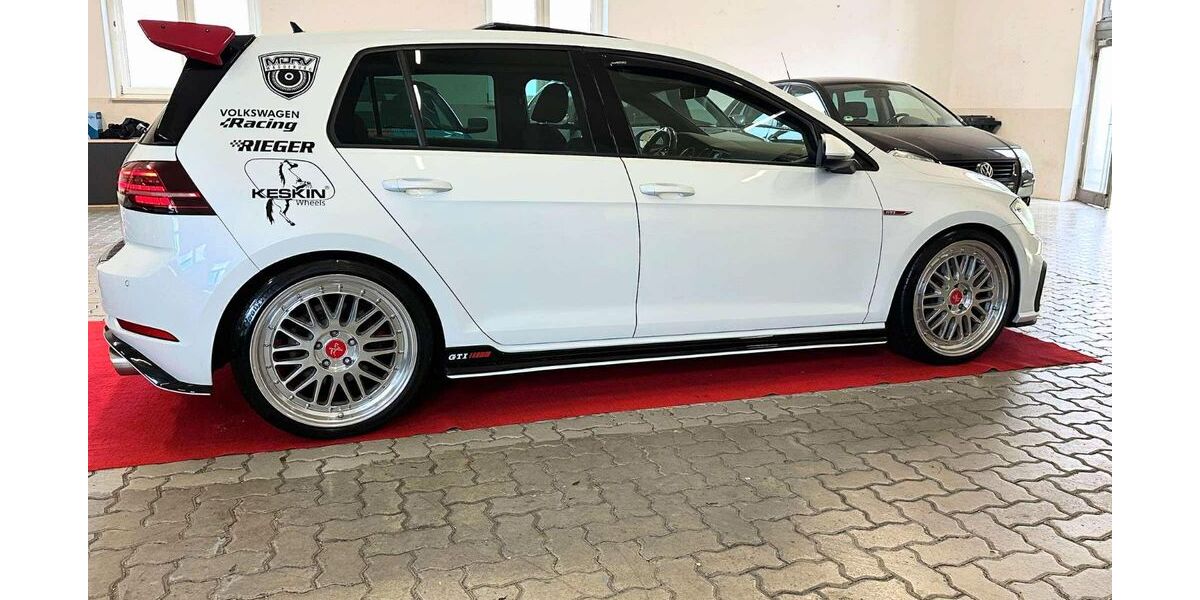 VW Golf 130.000 km 16.990 &euro; Hanau 63456