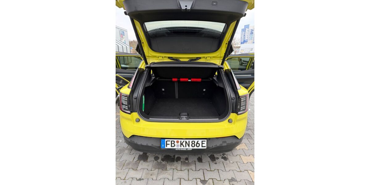 Volvo EX30 17.600 km 35.900 &euro; Friedrichsdorf 61381