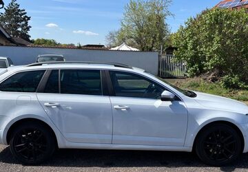 Skoda Octavia 198.400 km 9.590 &euro; Aschaffenburg 63741