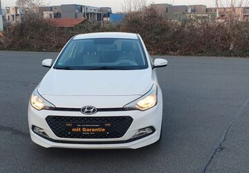 Hyundai i20 111.000 km 6.999 &euro; Frankfurt am Main 60386