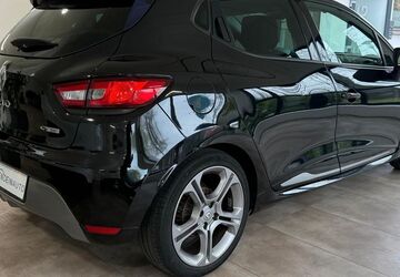 Renault Clio 99.000 km 9.270 &euro; Aschaffenburg 63741