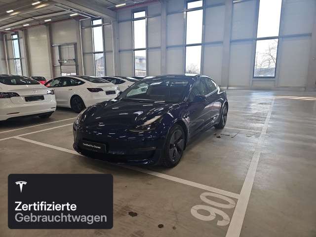 Tesla Model 3 81.299 km 26.600 &euro; Hanau 63457