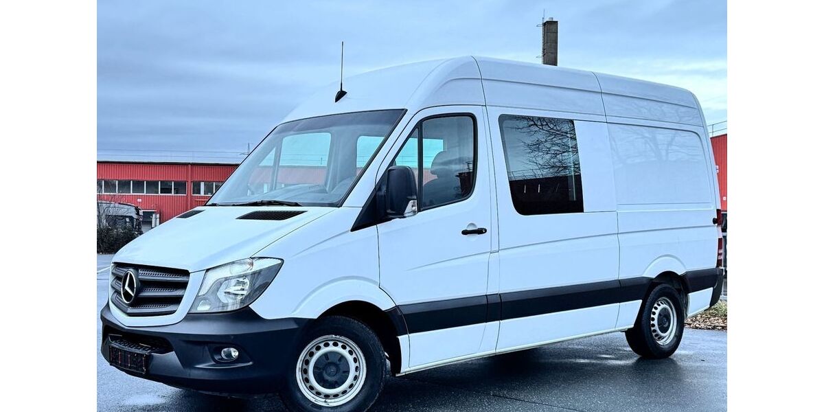 Mercedes-Benz Sprinter 152.370 km 28.600 &euro; Dietzenbach 63128
