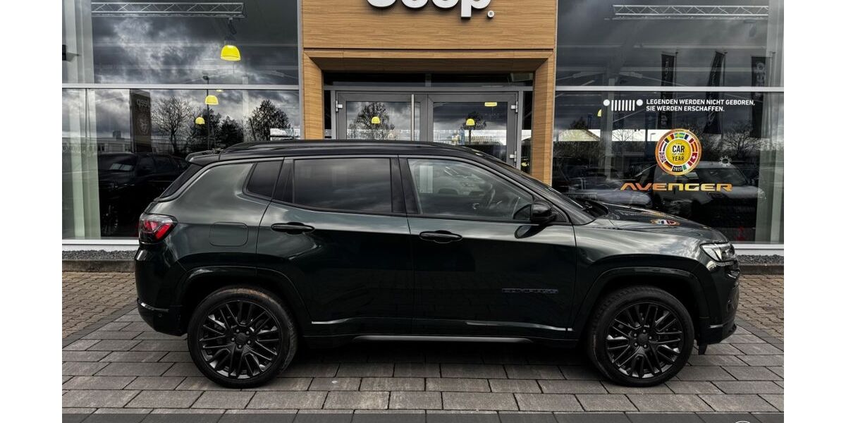 Jeep Compass 63.450 km 22.890 &euro; Aschaffenburg 63741