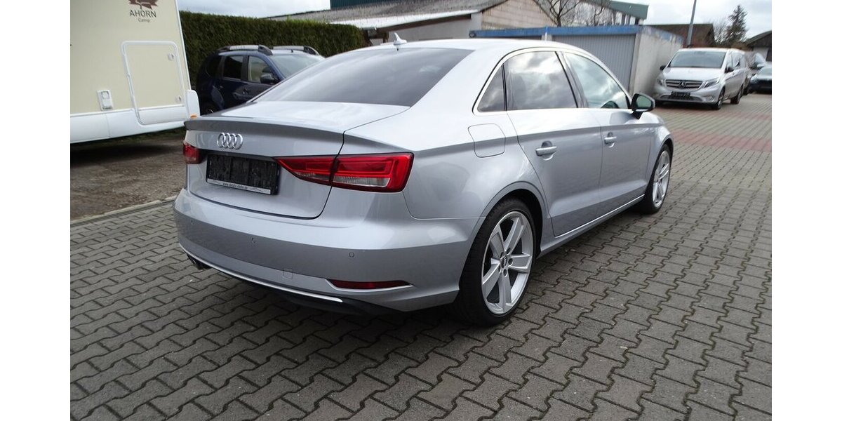 Audi A3 35 2,0l TDI S-Line Paket, Navi, Klimaauto., PDC 123.848 km 15.990 &euro; Rodgau 63110