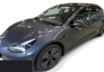 Tesla Model 3 83.732 km 31.400 &euro; Hanau 63457
