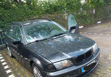 BMW 330 344.752 km 2.500 &euro; Steinbach Taunus 61449