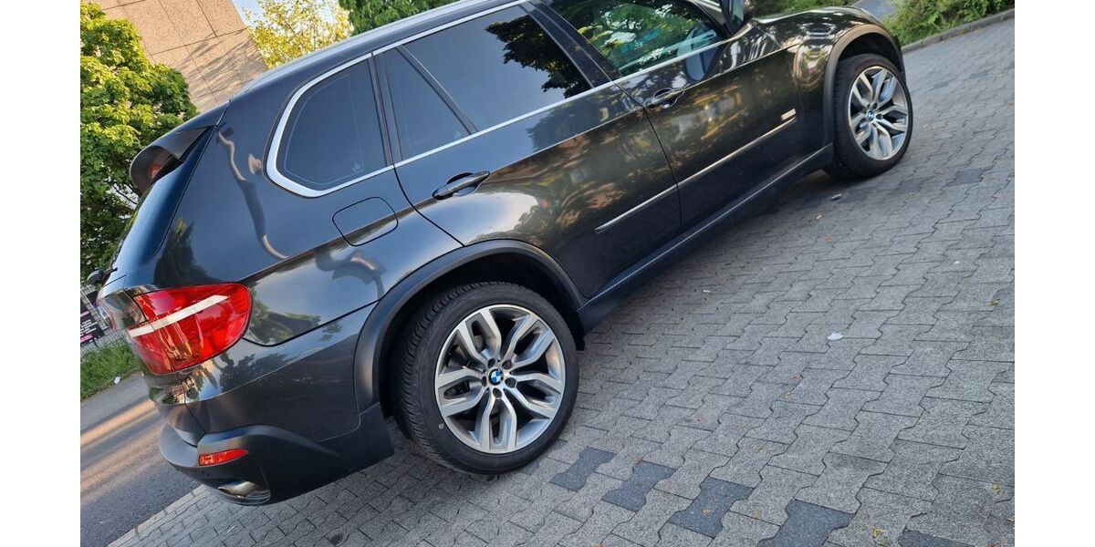 BMW X5 265.800 km 10.800 &euro; Langen 63225