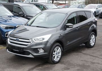 Ford Kuga 71.500 km 17.986 &euro; Großkrotzenburg 63538