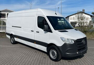 Mercedes-Benz Sprinter 130.500 km 16.980 &euro; Langen 63225