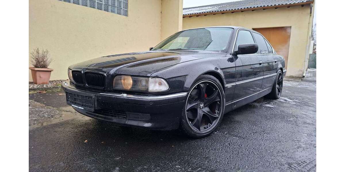 BMW 740 308.000 km 12.500 &euro; Maintal, Stadt 63477