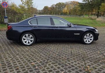 BMW 750 117.250 km 23.200 &euro; Mühlheim 63165