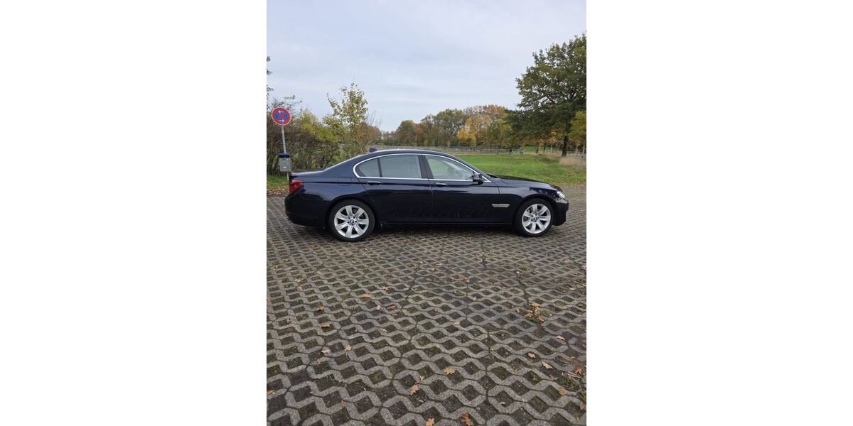 BMW 750 117.250 km 23.200 &euro; Mühlheim 63165