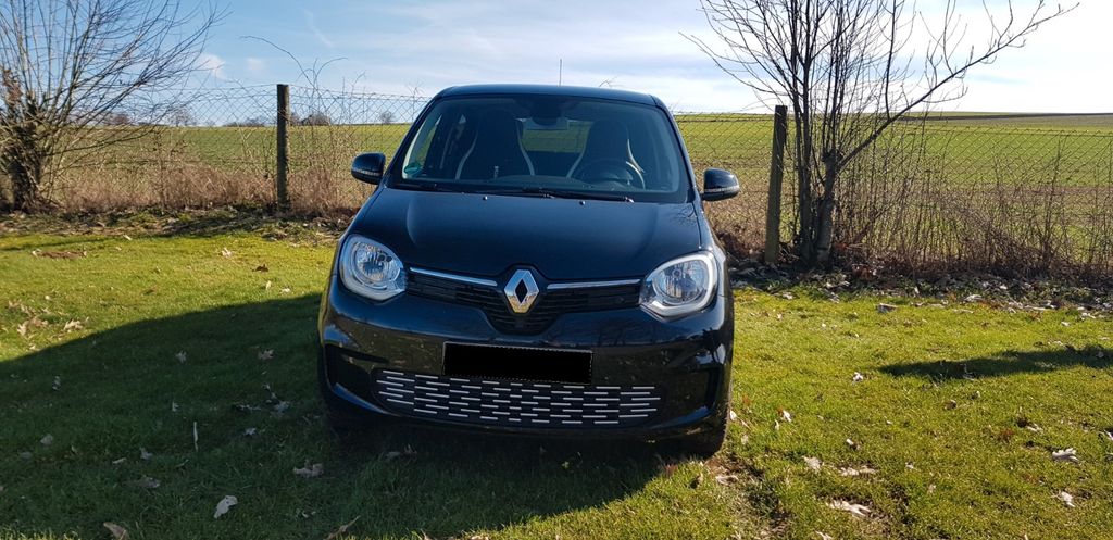 Renault Twingo 42.500 km 12.100 &euro; Gründau 63584