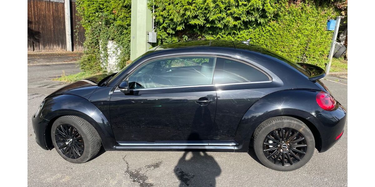 VW Beetle 116.570 km 11.900 &euro; Kleinkahl 63828