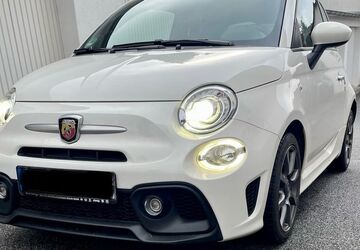 Abarth 595 55.000 km 13.499 &euro; Frankfurt am Main 65936