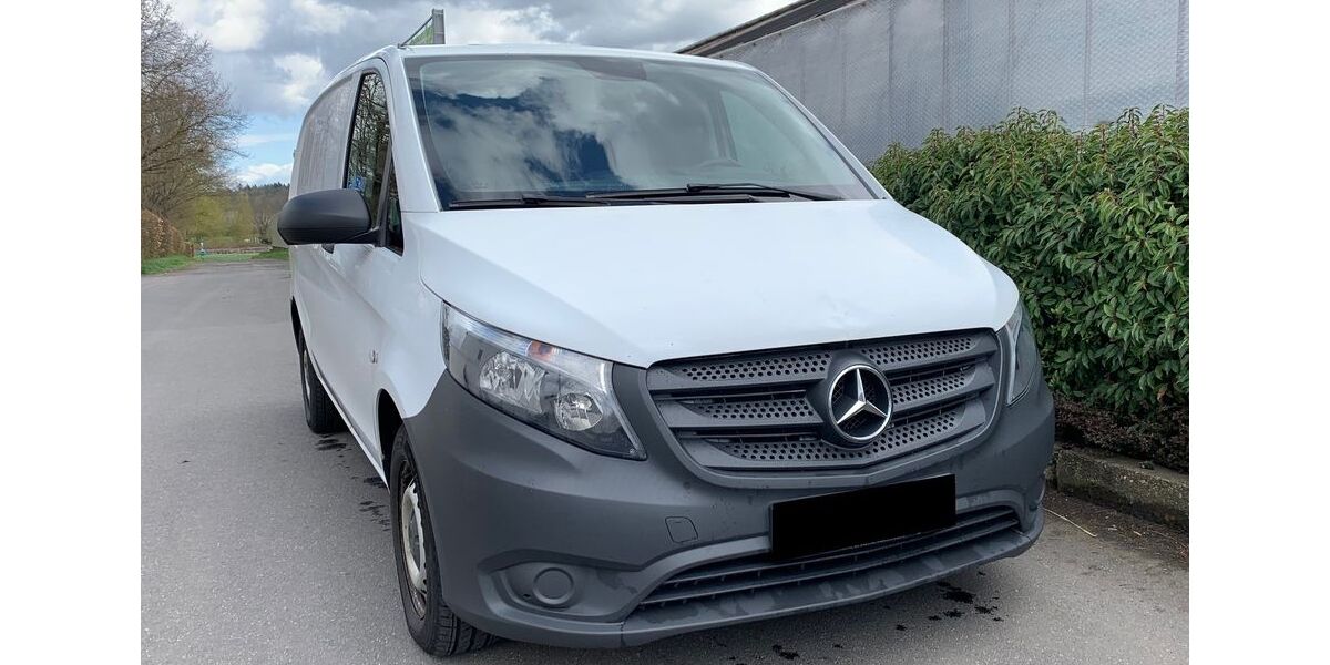 Mercedes-Benz Vito 251.000 km 9.900 &euro; Dreieich 63303