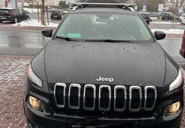 Jeep Cherokee 180.000 km 9.800 &euro; hanau 63457