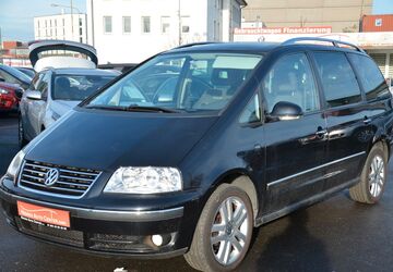VW Sharan 117.000 km 8.900 &euro; Frankfurt am Main 60388