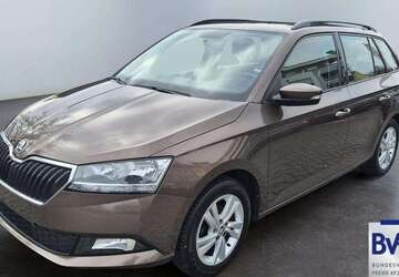 Skoda Fabia 71.565 km 11.900 &euro; Aschaffenburg 63739