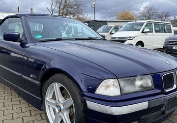 BMW 328 273.000 km 7.590 &euro; Frankfurt 60386