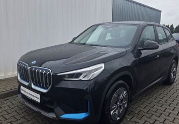 BMW iX1 14.384 km 31.466 &euro; Rödermark 63322