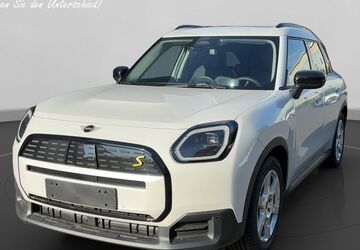 Mini Countryman SE (Cooper) 6.847 km 40.700 &euro; Hösbach 63768