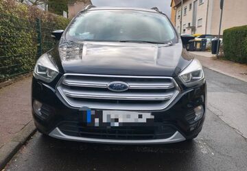 Ford Kuga 157.000 km 12.000 &euro; Bad Vilbel 61118