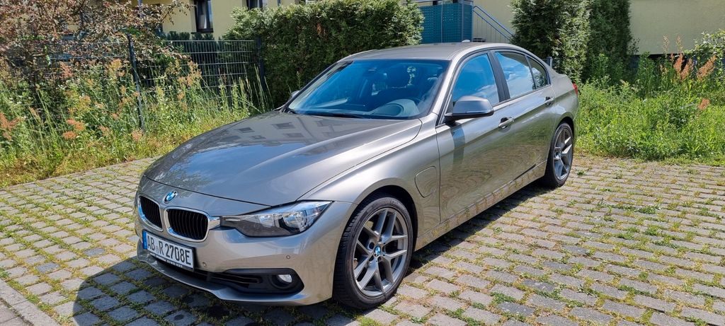 BMW 330 137.000 km 15.400 &euro; Aschaffenburg 63743