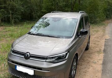 VW Caddy 81.500 km 23.950 &euro; Hanau 63454