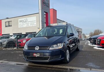 VW Sharan 143.800 km 10.950 &euro; Hanau 63452