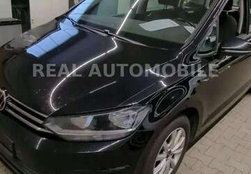 VW Touran 196.000 km 14.500 &euro; Frankfurt 65933