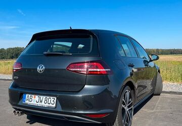 VW Golf 175.000 km 14.495 &euro; Großostheim 63762