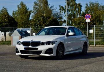 BMW 320 92.500 km 27.700 &euro; Hanau 63452