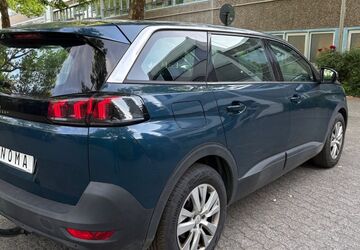 Peugeot 5008 176.487 km 13.566 &euro; Frankfurt am Main 60389